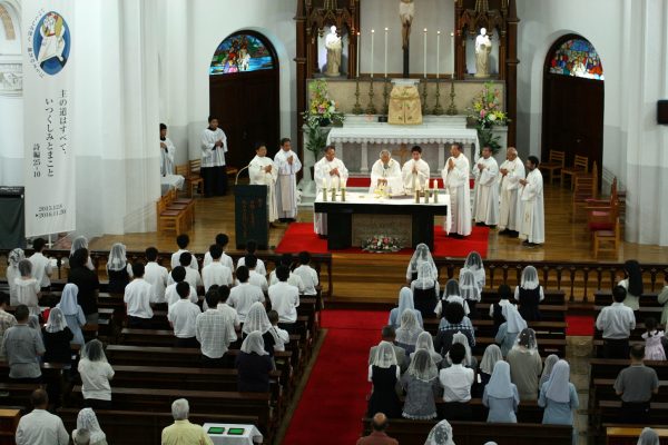 2016-07-08召命祈願ミサIMG_0854（教区HP掲載）