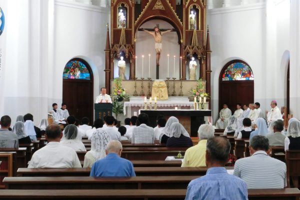 2016-07-08召命祈願ミサCIMG8924（教区HP掲載）